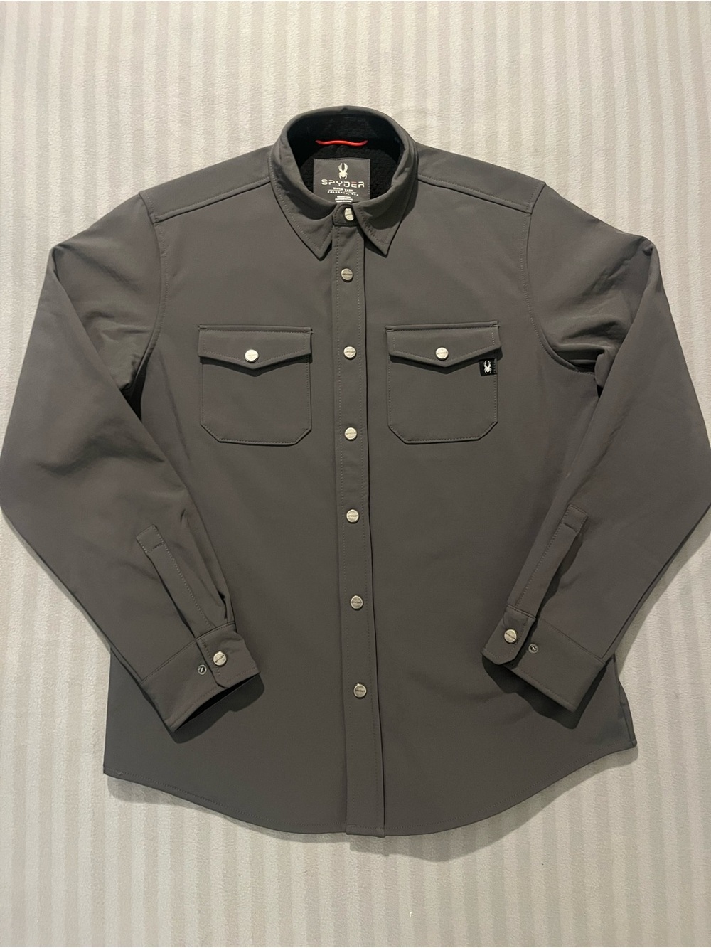 Spyder Men's Dark Gray Long-Sleeve Button-Down Shirt